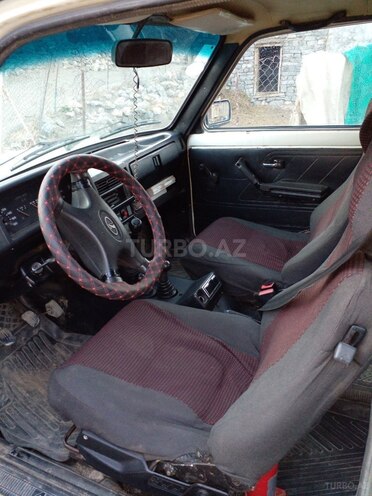 LADA (VAZ) Niva 1998, 334,678 km - 1.7 л - Quba