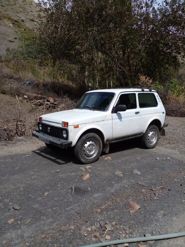 LADA (VAZ) Niva 1998, 334,678 km - 1.7 л - Quba