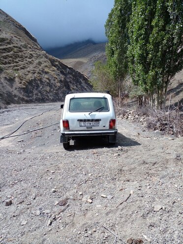LADA (VAZ) Niva 1998, 334,678 km - 1.7 л - Quba