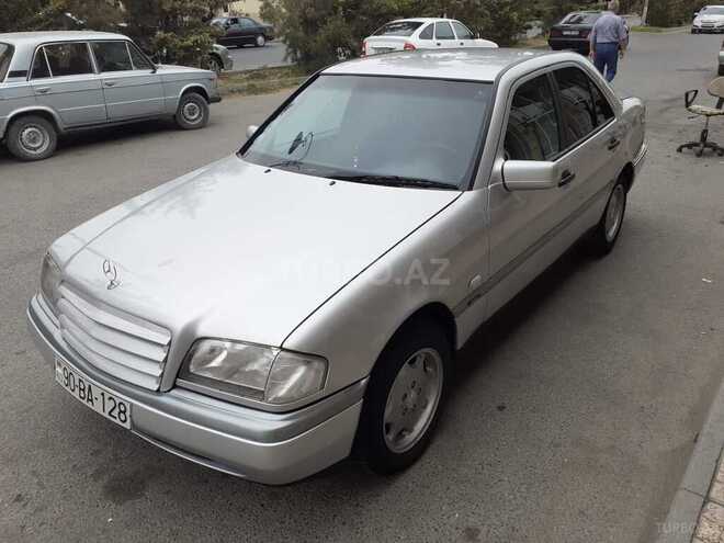 Mercedes C 180 1997, 380,000 km - 1.8 l - Ucar