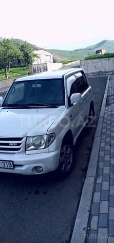 Mitsubishi Pajero io 2000, 270,000 km - 2.0 l - Gədəbəy