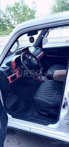 Mitsubishi Pajero io 2000, 270,000 km - 2.0 l - Gədəbəy