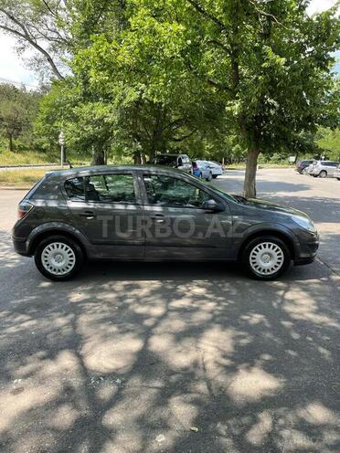 Opel Astra 2009, 151,333 km - 1.4 л - Bakı