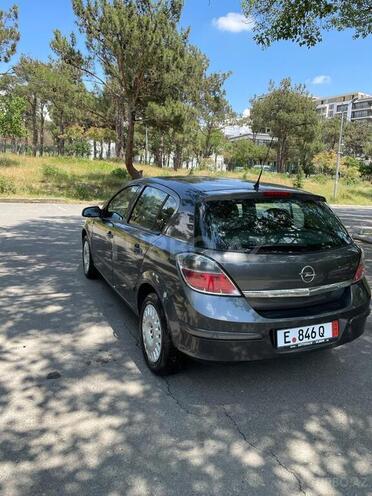 Opel Astra 2009, 151,333 km - 1.4 л - Bakı