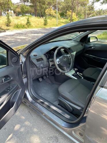 Opel Astra 2009, 151,333 km - 1.4 л - Bakı