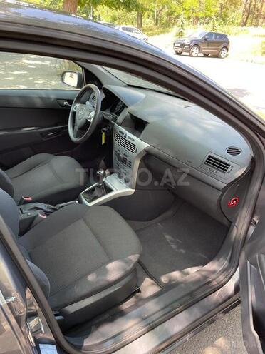 Opel Astra 2009, 151,333 km - 1.4 л - Bakı