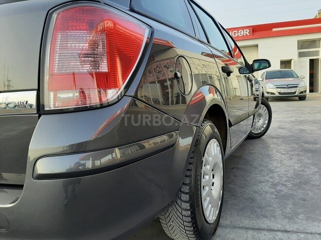 Opel Astra 2009, 98,000 km - 1.4 л - Bakı