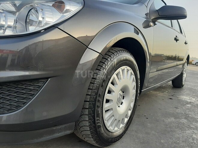 Opel Astra 2009, 98,000 km - 1.4 л - Bakı
