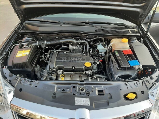Opel Astra 2009, 98,000 km - 1.4 л - Bakı