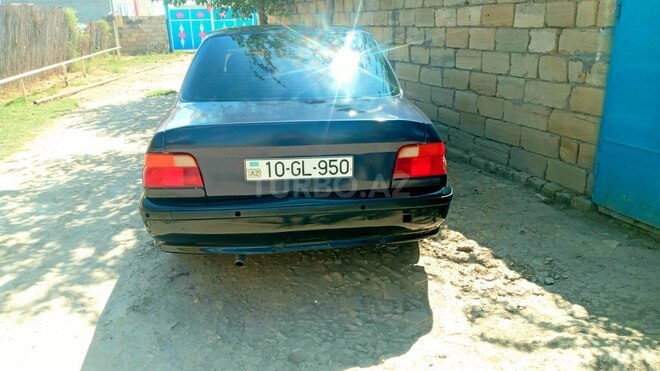 Ford Escort 1998, 825,288 km - 1.6 л - Salyan