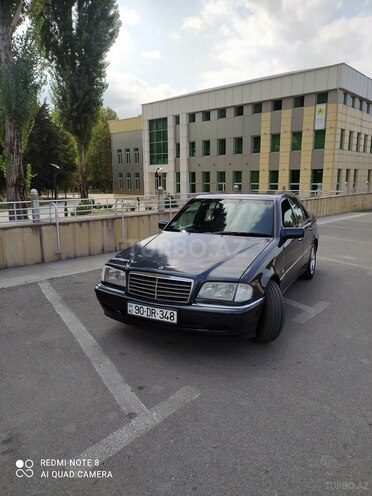 Mercedes C 240 1997, 368,000 km - 2.4 l - İsmayıllı