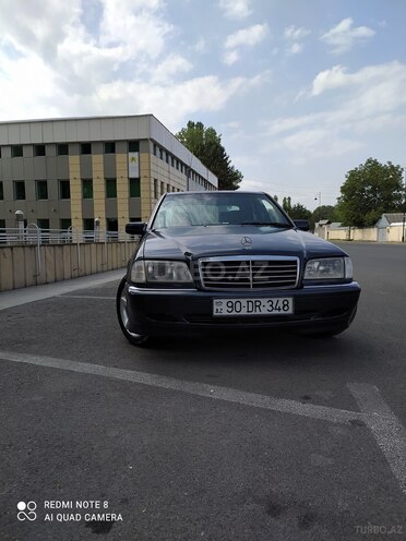 Mercedes C 240 1997, 368,000 km - 2.4 l - İsmayıllı