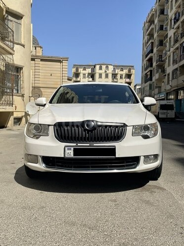 Skoda Superb 2011, 229,000 km - 1.8 l - Bakı