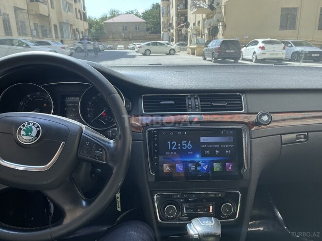 Skoda Superb 2011, 229,000 km - 1.8 l - Bakı