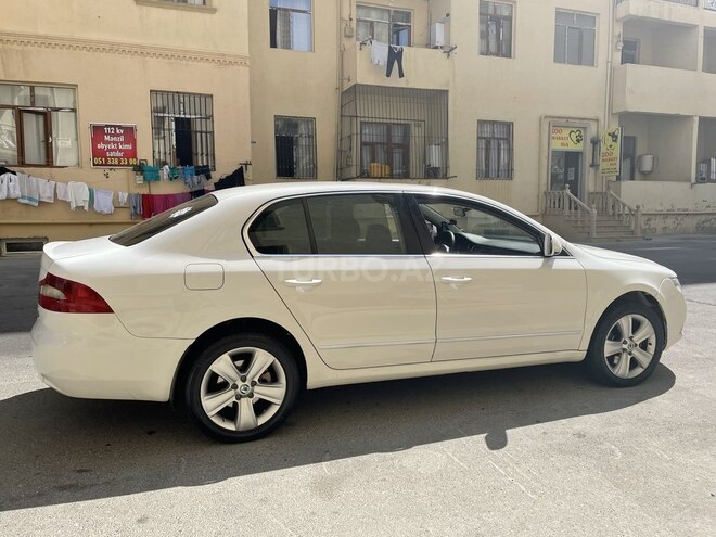 Skoda Superb 2011, 229,000 km - 1.8 l - Bakı
