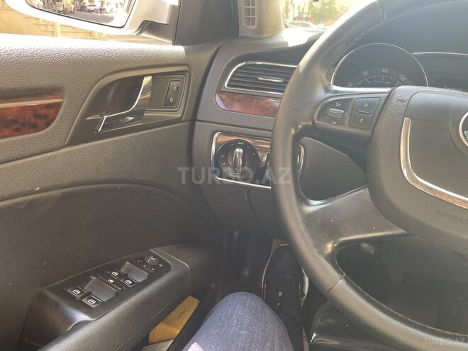 Skoda Superb 2011, 229,000 km - 1.8 l - Bakı