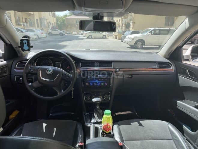 Skoda Superb 2011, 229,000 km - 1.8 l - Bakı