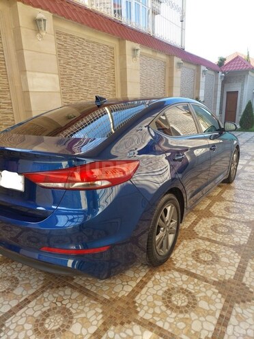 Hyundai Elantra 2016, 77,600 km - 2.0 l - Gəncə