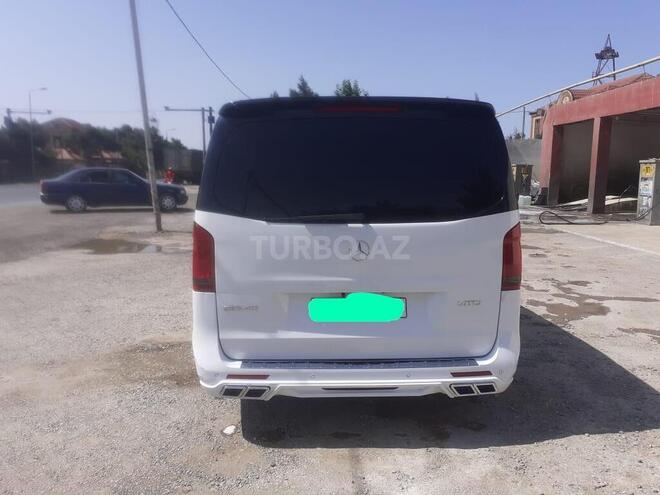Mercedes V 220 2016, 175,000 km - 2.2 л - Bakı