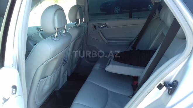 Mercedes C 220 2002, 423,500 km - 2.2 l - Bakı