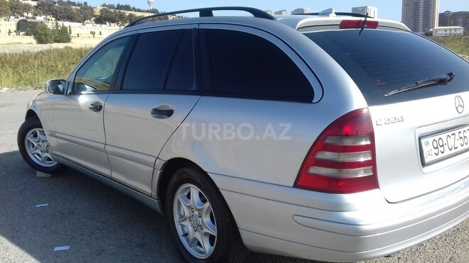 Mercedes C 220 2002, 423,500 km - 2.2 l - Bakı
