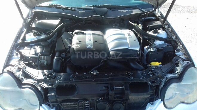 Mercedes C 220 2002, 423,500 km - 2.2 l - Bakı