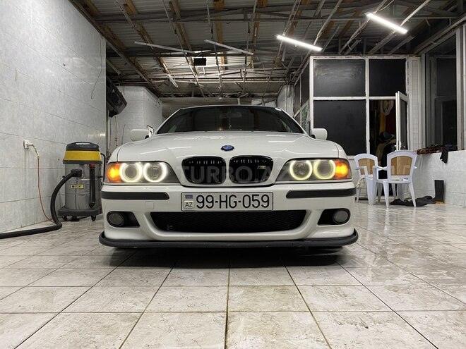 BMW 525 2002, 296,904 km - 2.5 l - Bakı