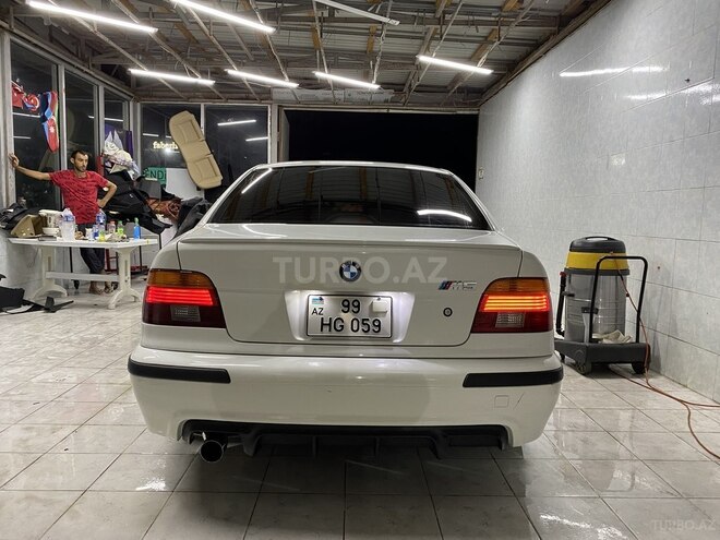 BMW 525 2002, 296,904 km - 2.5 l - Bakı