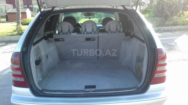 Mercedes C 220 2002, 423,500 km - 2.2 l - Bakı