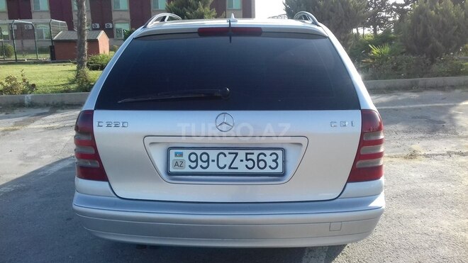 Mercedes C 220 2002, 423,500 km - 2.2 l - Bakı