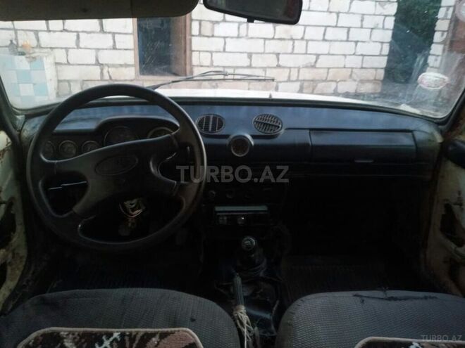 LADA (VAZ) 2106 1988, 100,000 km - 1.6 l - Qazax