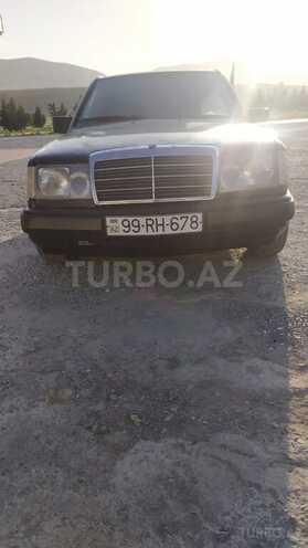 Mercedes E 200 1986, 571,633 km - 2.0 l - Siyəzən