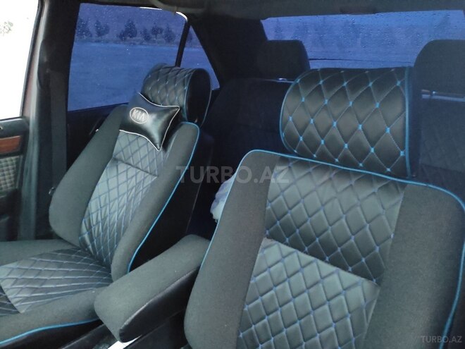 Mercedes E 200 1986, 571,633 km - 2.0 l - Siyəzən