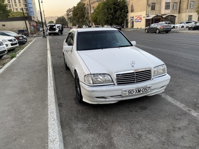 Mercedes B 180 1998, 281,399 km - 1.8 l - Bakı