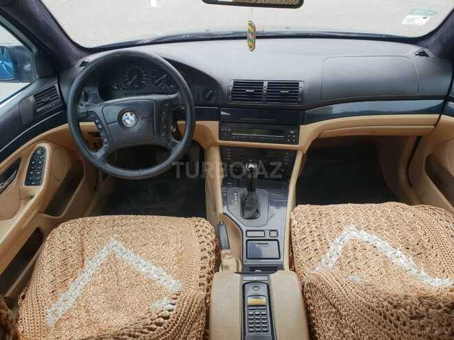 BMW 525 2001, 22,114 km - 2.5 l - Bakı