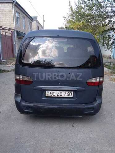 Hyundai H-1 2005, 245,000 km - 2.5 л - Bakı