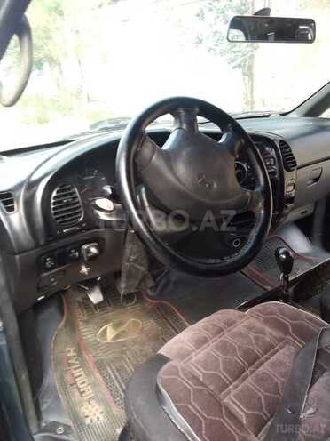 Hyundai H-1 2005, 245,000 km - 2.5 л - Bakı