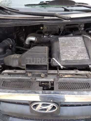 Hyundai H-1 2005, 245,000 km - 2.5 л - Bakı
