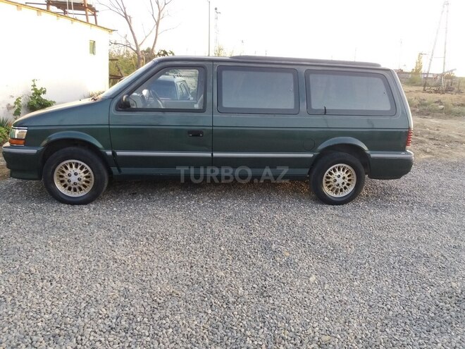 Chrysler  1993, 170,000 km - 3.3 л - Bakı