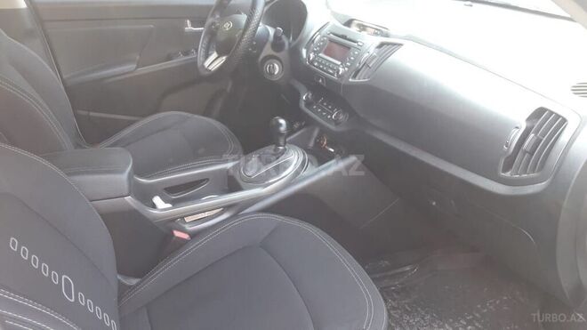 Kia Sportage 2013, 72,000 km - 2.0 л - Oğuz