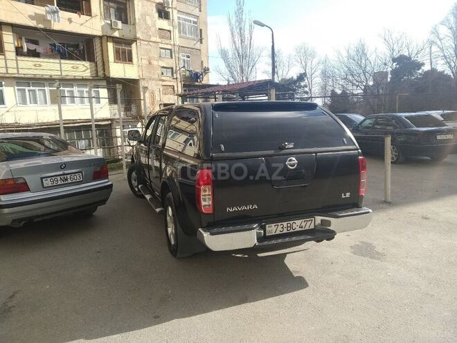 Nissan Navara 2012, 295,000 km - 2.5 л - Naxçıvan