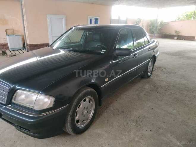 Mercedes C 180 1998, 395,000 km - 1.8 л - Salyan