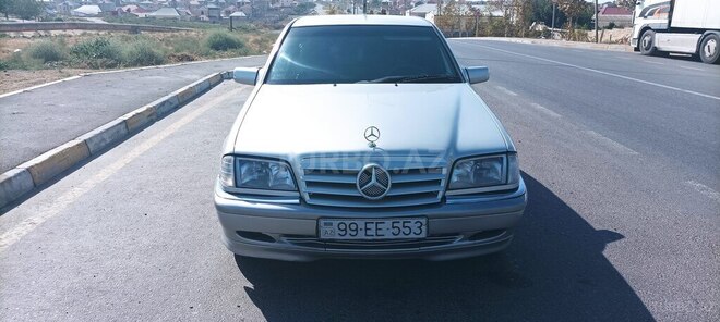 Mercedes C 220 1999, 195,000 km - 2.2 l - Bakı