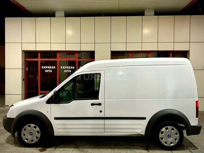 Ford Tourneo Connect 2013, 273,535 km - 1.8 l - Xırdalan