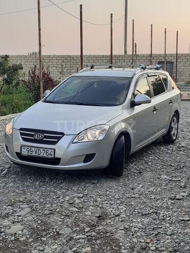 Kia Ceed 2008, 323,100 km - 1.6 l - Bakı