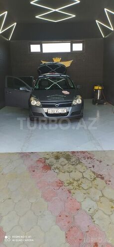 Opel Astra 2006, 207,000 km - 1.4 l - Zərdab