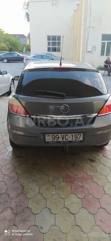 Opel Astra 2006, 207,000 km - 1.4 l - Zərdab