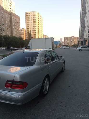 Mercedes E 260 2001, 368,512 km - 2.6 л - Bakı