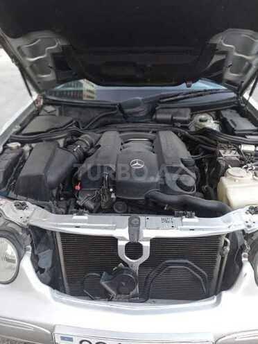 Mercedes E 260 2001, 368,512 km - 2.6 л - Bakı