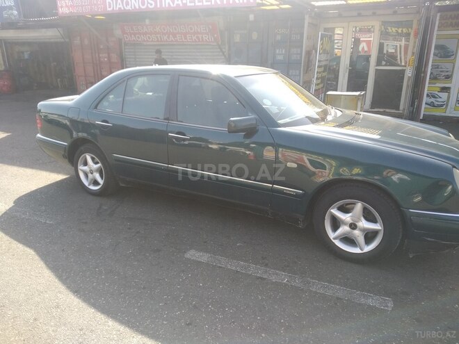 Mercedes E 200 1998, 403,334 km - 2.0 л - Sumqayıt